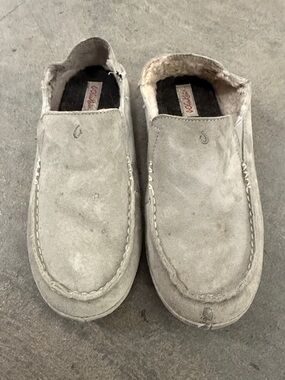 OluKai Women’s Suede Slip-On Loafers - Light Gray